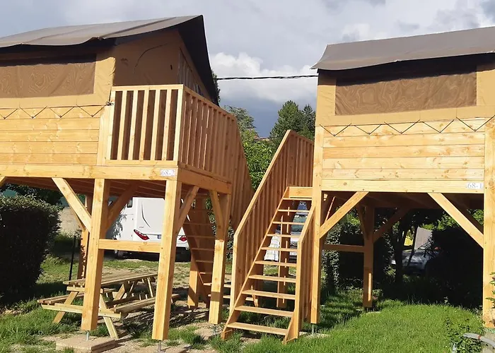 Onlycamp Le Jalinier مكان تخييم بوي ليه باروني